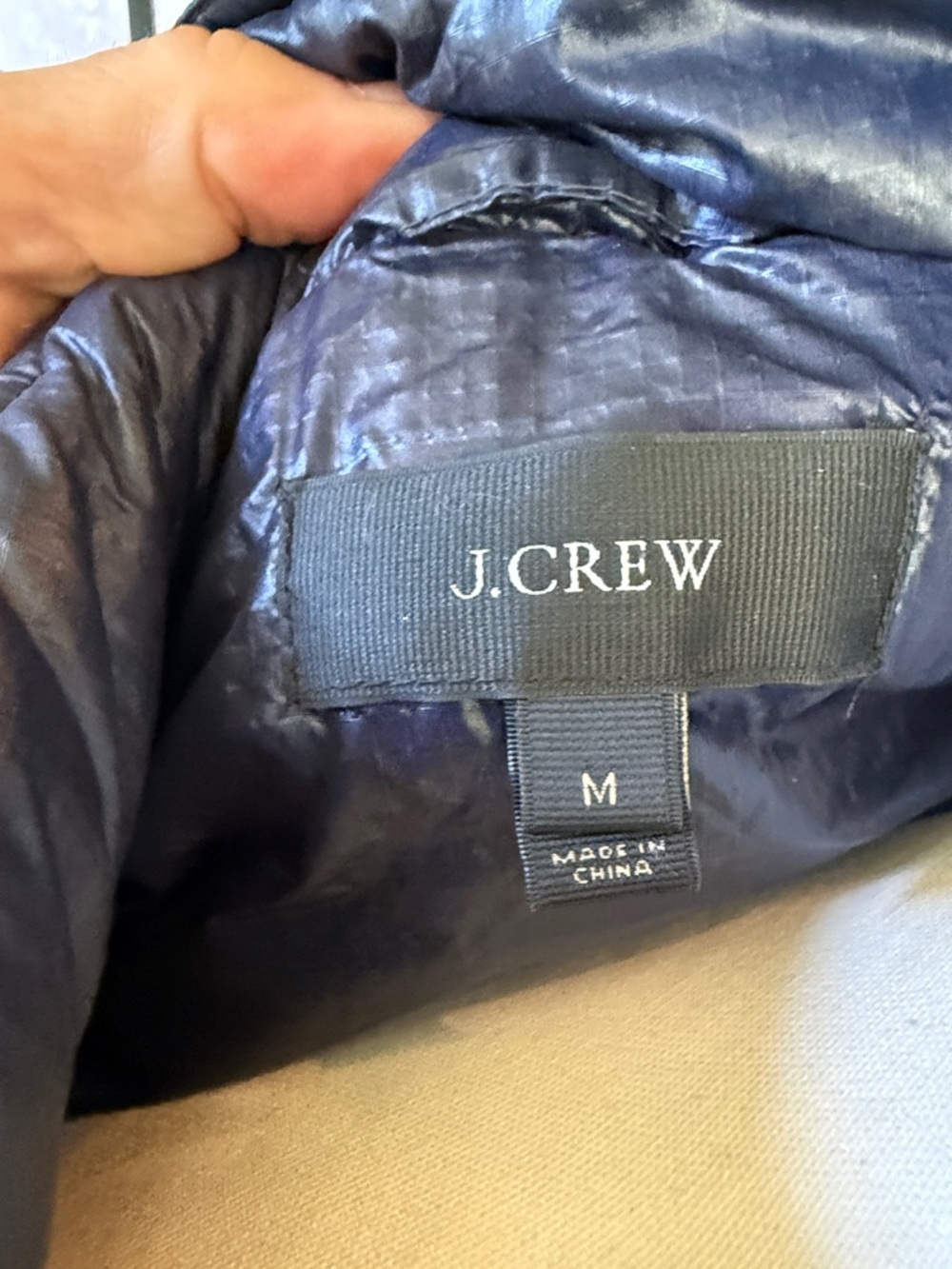 J CREW ladies, navy puffer, jacket, size, medium, zipper snap closure, exc cond - Picture 3 of 13